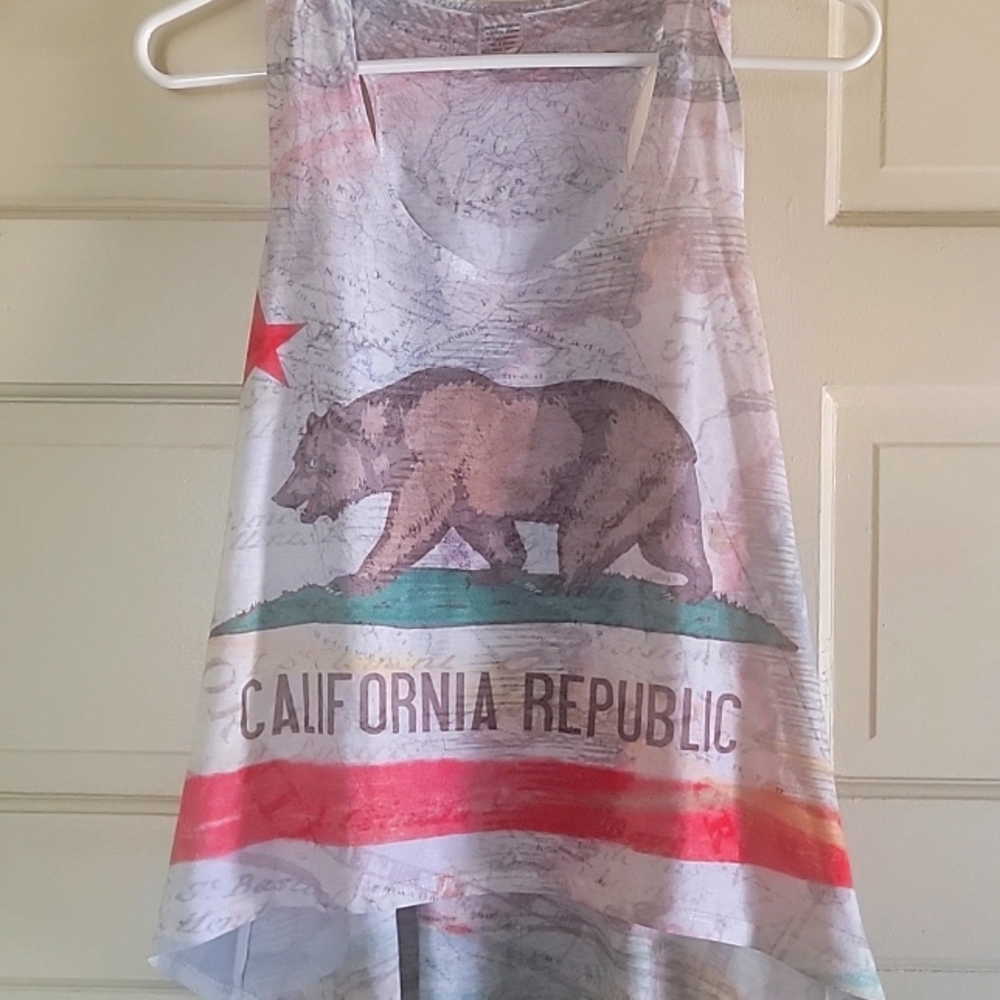 California Republic Top